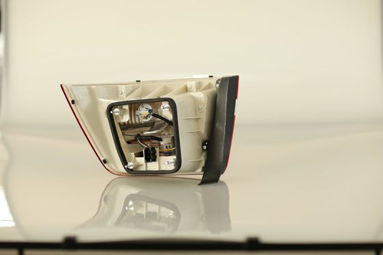2009 2010 2011 2013 2012 Volkswagen Passat Stop Lambalarının Değiştirilmesi